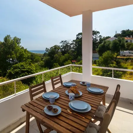 Apartmán Cascais, Family Retreat In A 2-bedroom